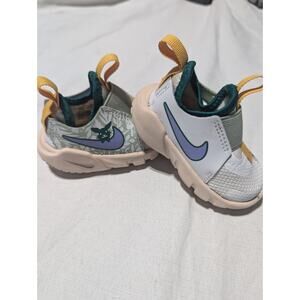 Nike Flex Runner Rabbit And Mushroom Slip on Crib Shoes Baby Size 2c